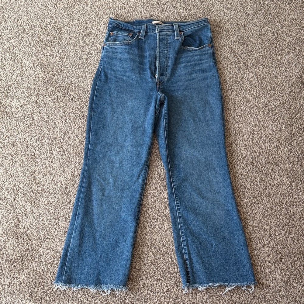 Levi’s Ribcage Boot cropped jeans
